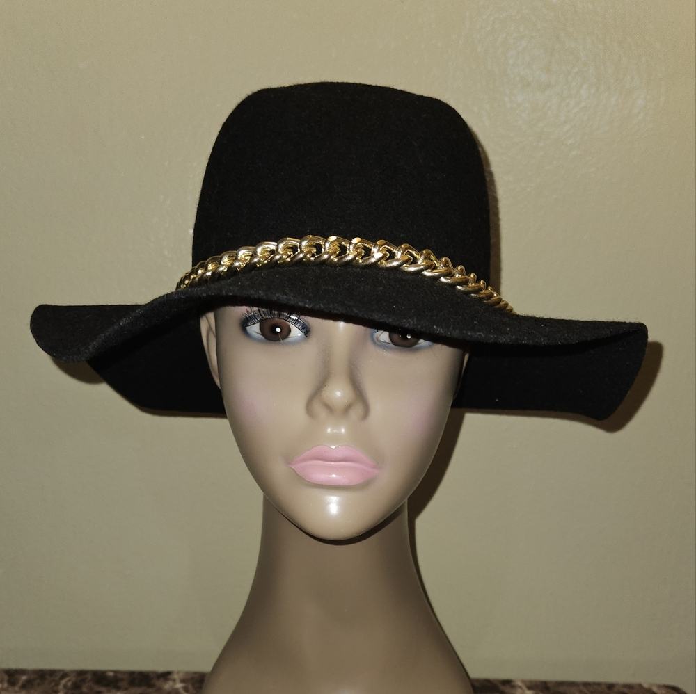 Black wool fedora hat.